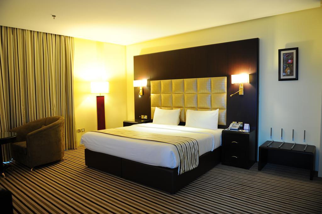 Al Bastaki International Hotel Koeweit Buitenkant foto