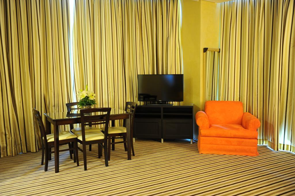 Al Bastaki International Hotel Koeweit Buitenkant foto