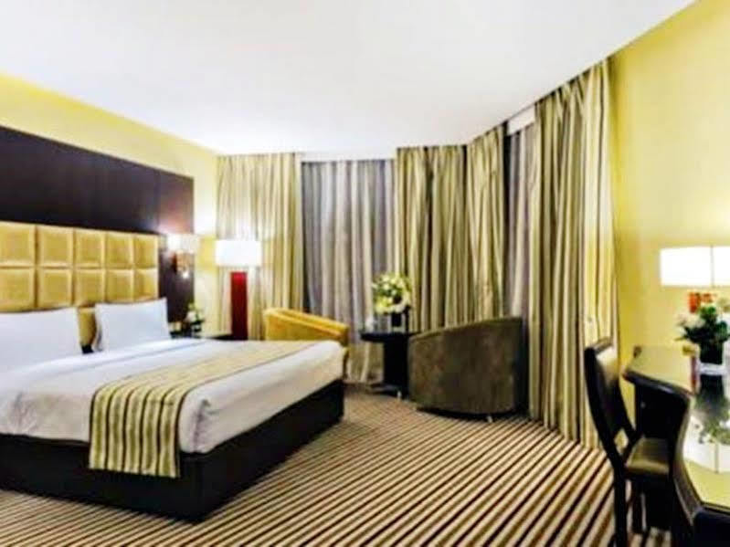 Al Bastaki International Hotel Koeweit Buitenkant foto